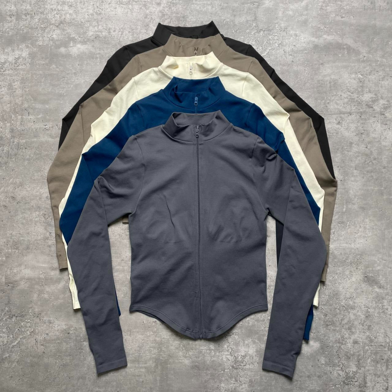 Slim waist long sleeves zipper jogger style yoga/work out jacket